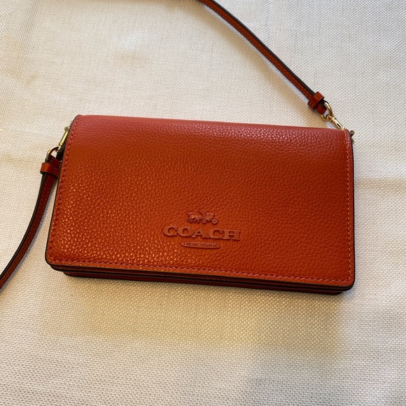 Coach crossbody/clutch Pepper Orange - Picture 1 of 9